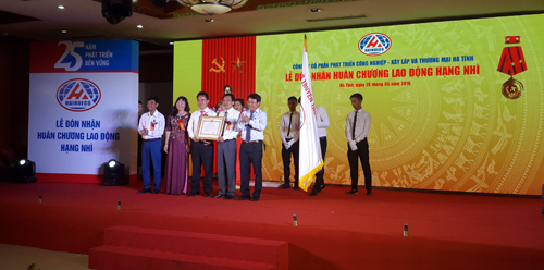 Lễ Đón nhận Huân chương Lao động hạng nhì Công ty Haindeco Hà Tĩnh