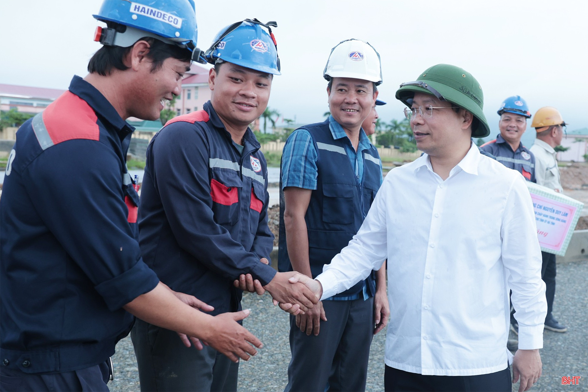 Tiếp tục tập trung cao cho các dự án động lực tại Khu kinh tế Vũng Áng