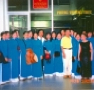 Xuất khẩu lao động